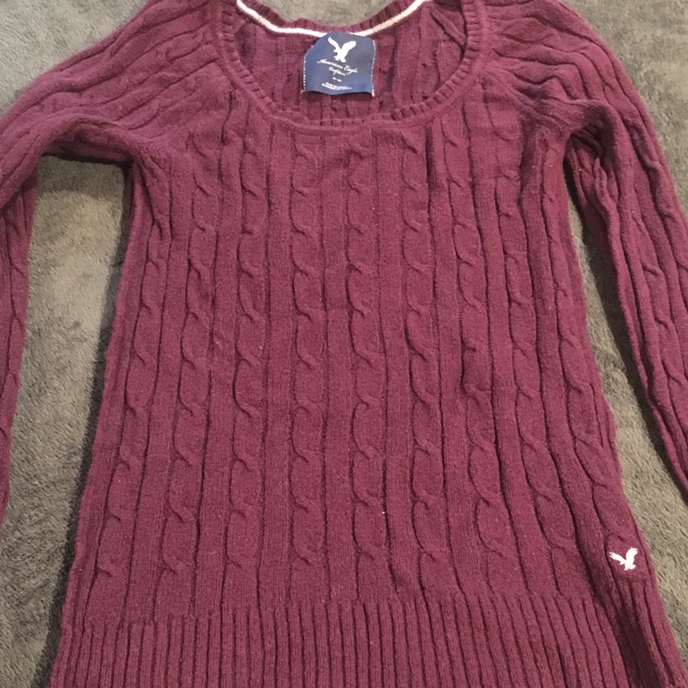 American eagle cable knit sweater